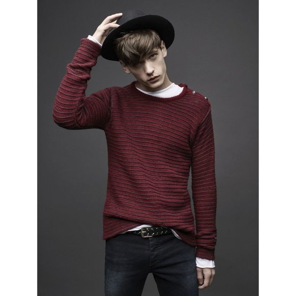 $370 ZADIG VOLTAIRE Jeremy Raye DESTROYED Sweater PRUNE Pullover ITALY ( S ) - Picture 3 of 8